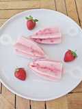 Strawberry Milk Popsicle (Snack MPASI, Anak dan Dewasa)