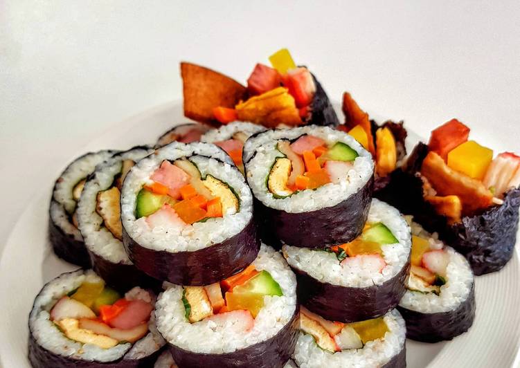 Recipe of Favorite Kimbap (Korean seaweed rice rolls)