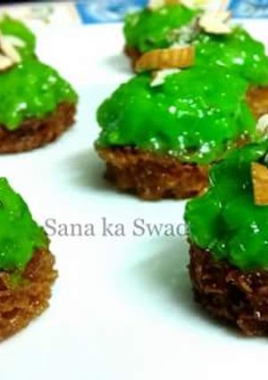 A picture of Matar ke shahi tukde.
