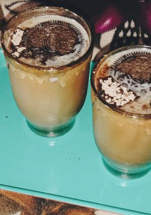 ओरिओं मिल्क शेक (oreo milk shake recipe in Hindi) रेसिपी मुख्य फोटो