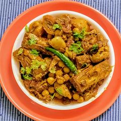 A picture of Panash Matar Masala (Odia Style Curry/lunch).