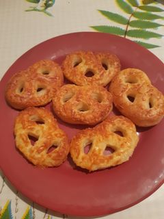 Sajtos perec recept fotója