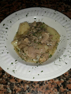 Una foto de Setas con patatas