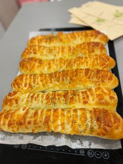 起司肉鬆麵包條 的食譜成品照片