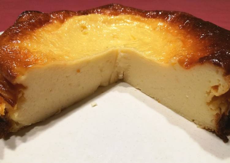 Tarta de yogur griego y naranja