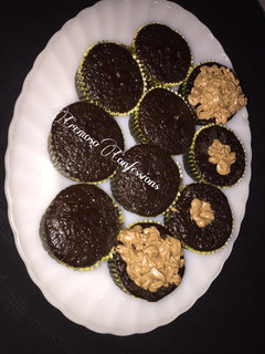 A picture of Chocolate Cupcakes.
