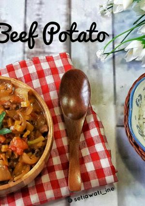Foto resep Curry Beef Potato