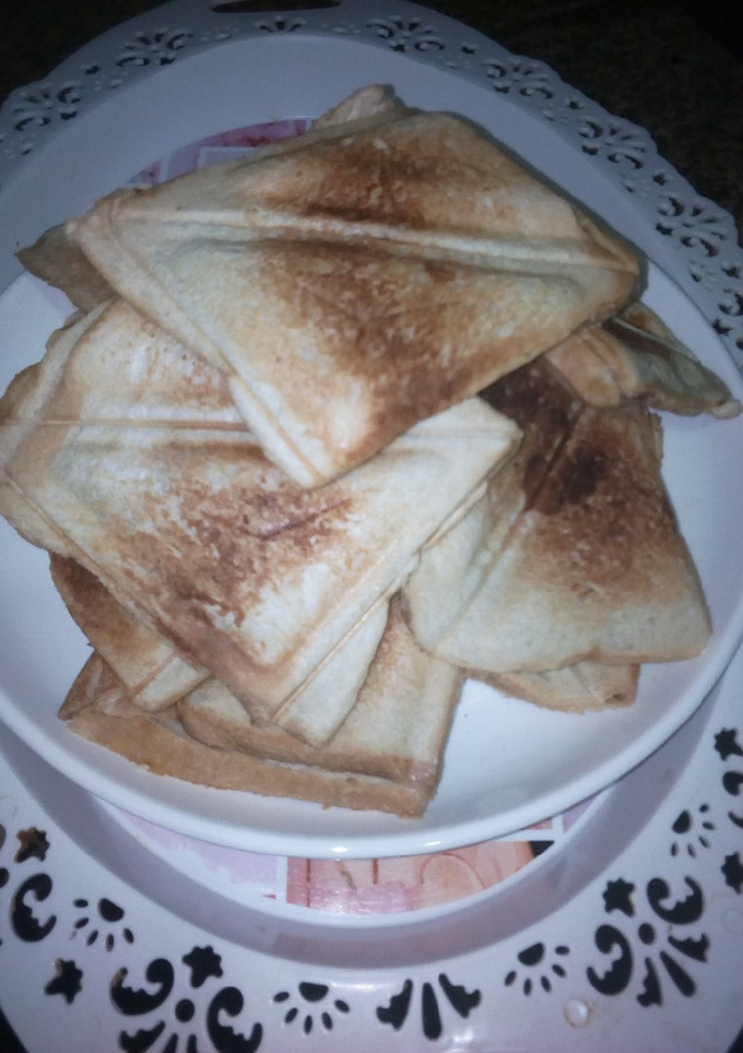 A picture of Toasted Bread.