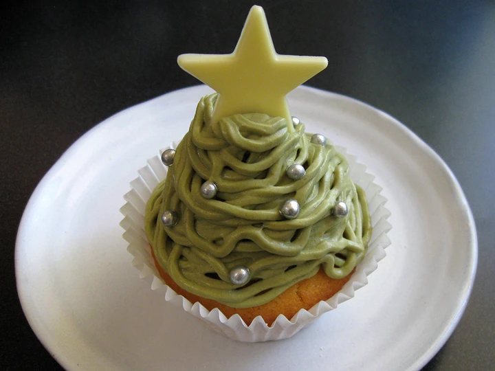 Recipe Matcha &amp;amp; Chestnut Christmas Cupcakes which So Delicious