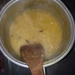 A picture of Selai nanas home made.