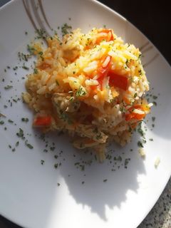 O poză a rețetei Ghiveci de orez (cu legume și pui).
