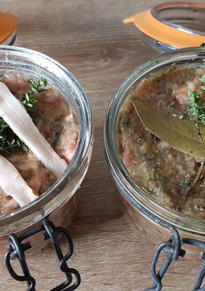 Une photo de Bocaux de pâté de campagne