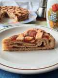 Crostata a strati con confettura di pesche