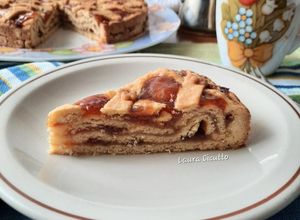 Foto di Crostata a strati con confettura di pesche
