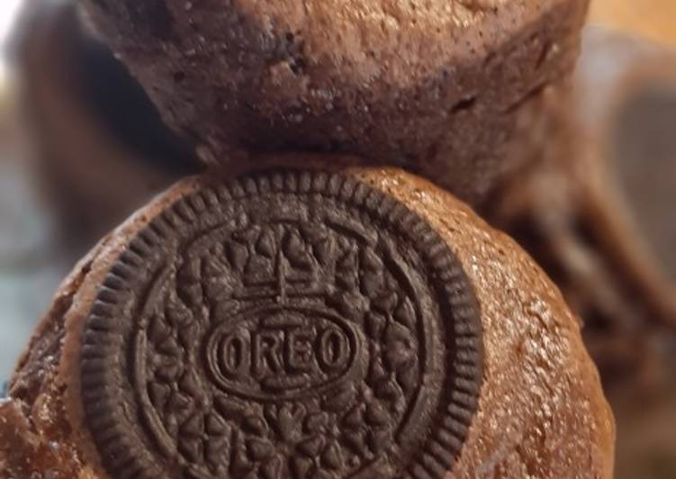 Cupcakes de chocolate con Oreos