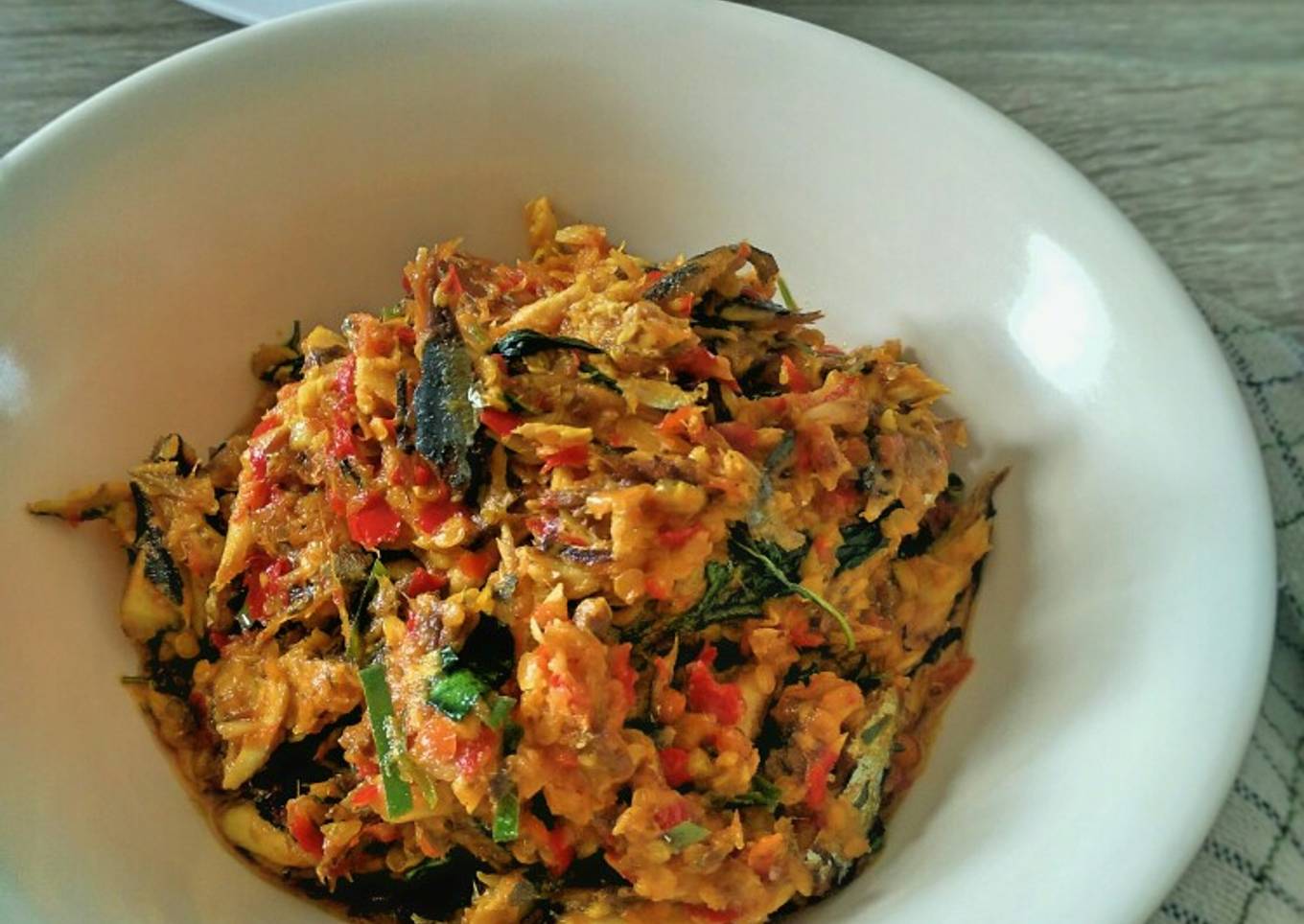 Pampis Pindang Kemangi Pedas