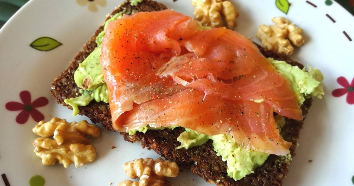 Comer salmon ahumado engorda