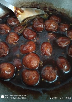 A picture of Vegetable Manchurian.