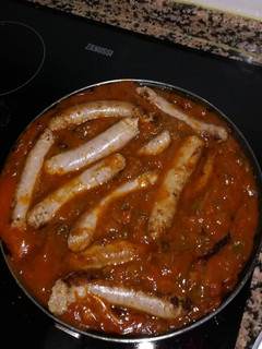 Una foto de Sanfaina con longaniza