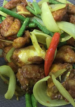 Gambar Ayam Goreng Kunyit Ala Thai