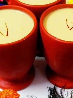 শাহী ঠান্ডাই (Shahi thandai recipe in Bengali) রেসিপির প্রধান ছবি
