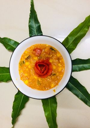 A picture of Tomato corn bhurata.