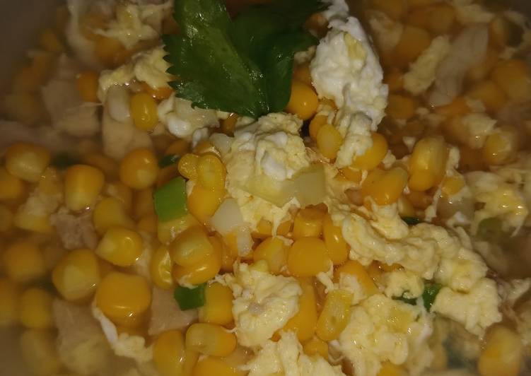 Sweet corn n chiken soup with garlic (sup jagung manis)