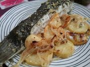 Una foto de rodaballo al horno