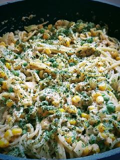 Tejszínes tonhalas,borsós,kukoricás spagetti 🐬🌽🍝 recept fotója
