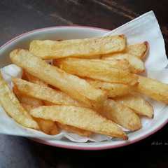 Belgian Fries (kentang goreng) রেসিপির প্রধান ছবি