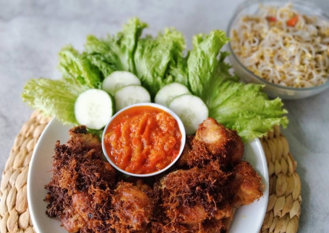 Ayam Goreng Lengkuas