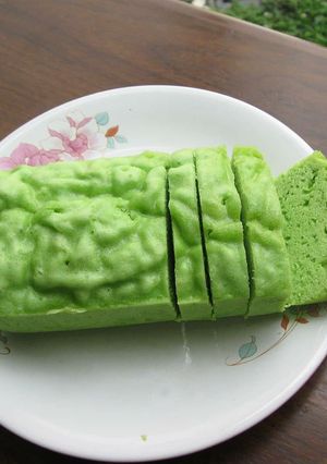 Foto resep Pandan Steamed Sponge Cake