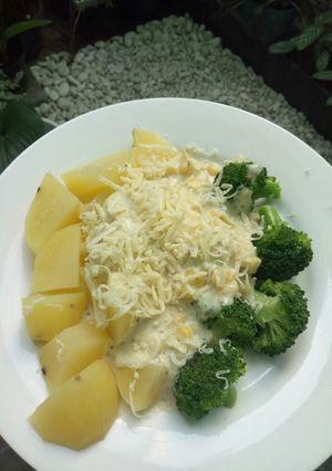 Foto resep Broken (Brokoli Kentang) saus keju