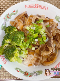 牛肉丼飯 的食譜成品照片