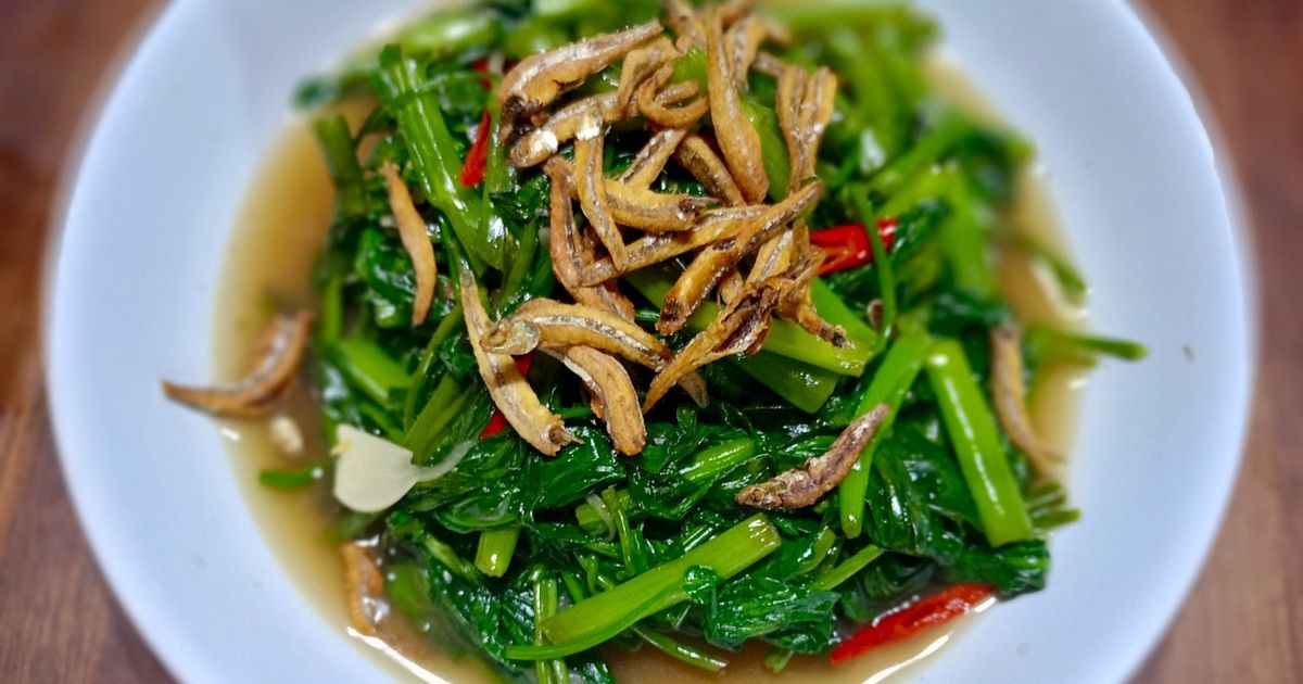 Tumis Kangkung Teri Jengki