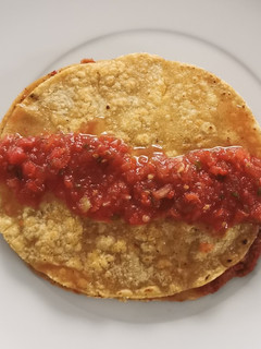 Una foto de Epalmes de frijoles con chorizo