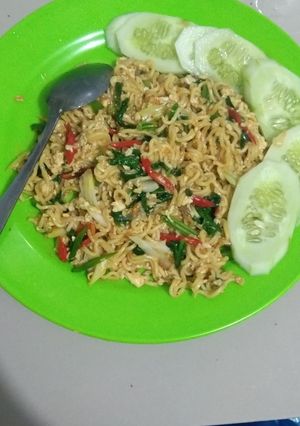 Foto resep Indomie goreng nyemek
