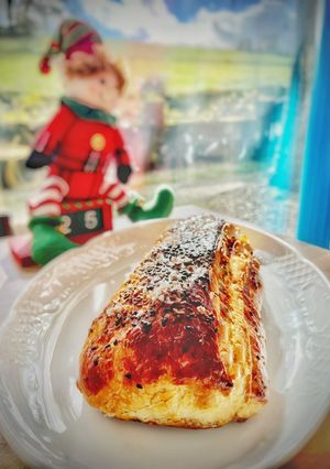 Foto principal de Hojaldre de Navidad con carne y frutos secos