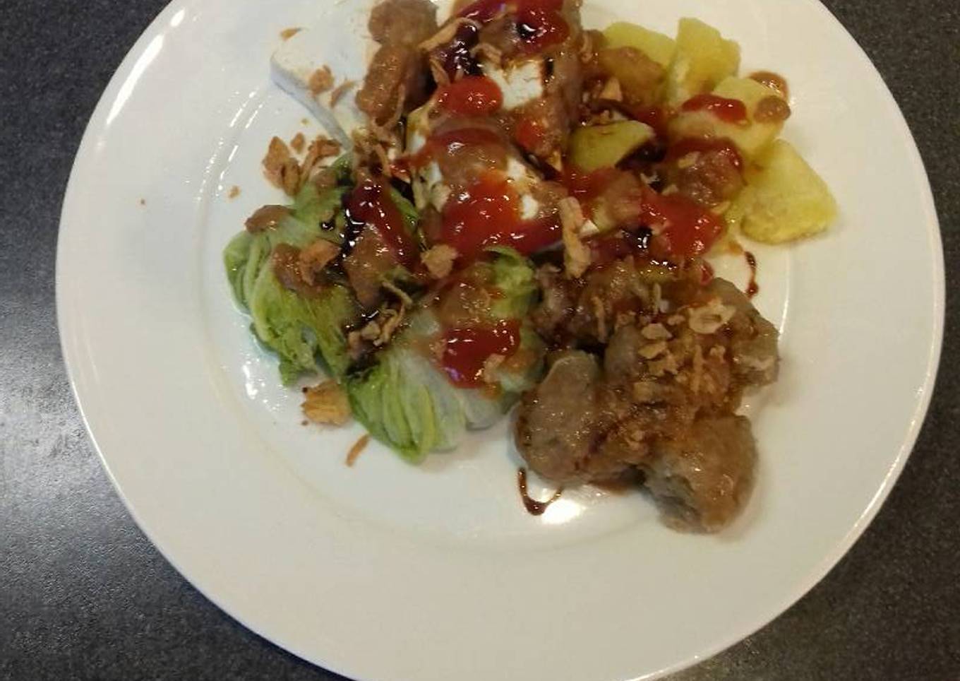 Siomay saus kacang(non halal)