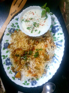 वेज दम बिरयानी(veg dum biryani recipe in hindi) रेसिपी मुख्य फोटो