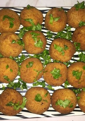 A picture of Potato Balls.