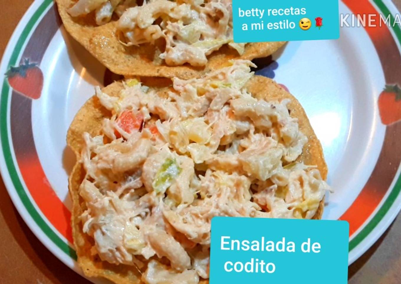 Ensalada de coditos con mayonesa y verduras