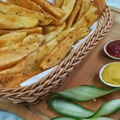 A picture of Spicy Potato Wedges.