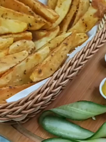 Easy Way Make Spicy Potato Wedges which Delicious