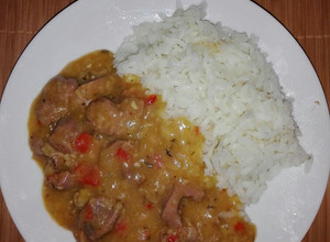 Una foto de Molleja de pollo guisada