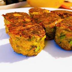 A picture of Keto Zucchini tots (easy).