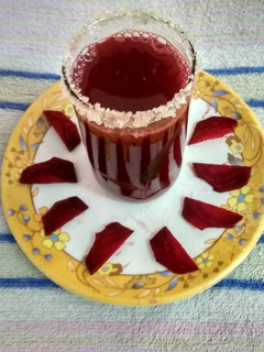 ஆப்பிள் பீட்ரூட் கேரட் ஜூஸ்(Apple, beetroot, carrot (ABC) juice recipe in Tamil) செய்முறை முக்கிய புகைப்படம்