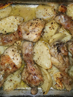 Una foto de Jamoncitos de pollo a las finas hierbas