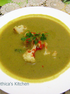 A picture of Lemony Curried Cauliflower Soup.