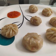 A picture of Veg Steamed Momos.